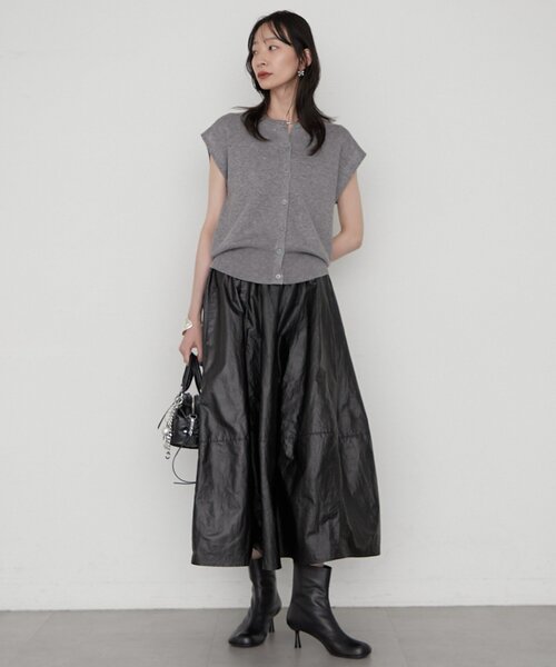 LOUNGEDRESS(ラウンジドレス)の「バレルレッグスカート 秋服(スカート・レディース・ブラック/ベージュ・FREE)」の4枚目の写真