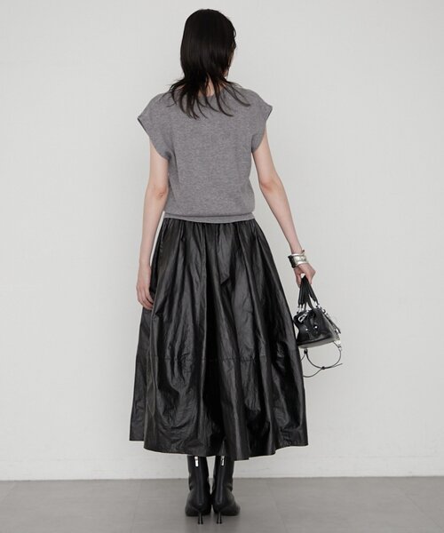LOUNGEDRESS(ラウンジドレス)の「バレルレッグスカート 秋服(スカート・レディース・ブラック/ベージュ・FREE)」の7枚目の写真