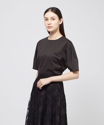 フォルムTシャツ
