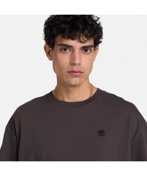 Timberland(ティンバーランド)の「半袖 リラックス Tシャツ メンズ(Tシャツ/カットソー・メンズ・ブラック・LARGE/X-LARGE/XX-LARGE)」の3枚目の写真