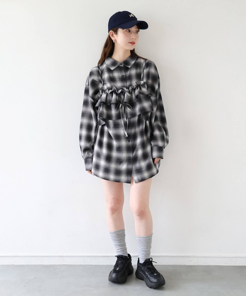 tiptop(ティップトップ)の「シアーチェック2wayシャツ(シャツ/ブラウス・レディース・ベージュ/ブラウン/ブラック・FREE)」の10枚目の写真