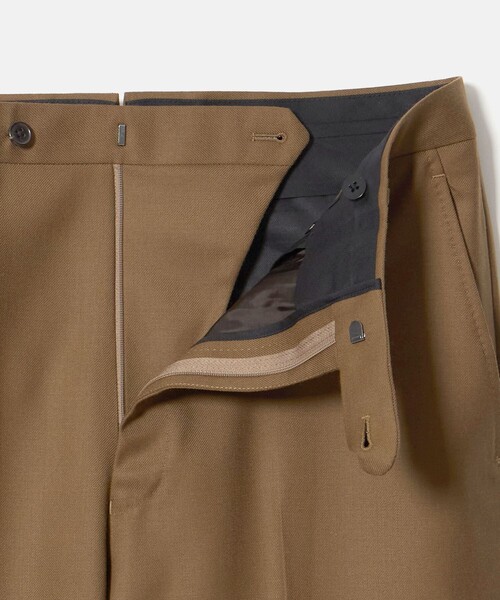 UNITED ARROWS(ユナイテッドアローズ)の「ギャバジン フレア ノープリーツ スラックス ヨコストレッチ(スラックス・メンズ・モカ・44/50/48/46)」の19枚目の写真