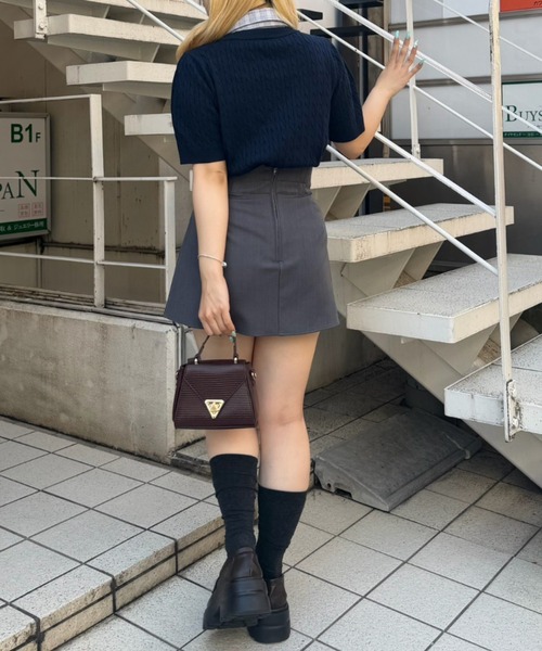 continuer de NICE CLAUP(コンティニューデナイスクラップ)の「リボンタイケーブル半袖ニット(ニット/セーター・レディース・ネイビー/アイボリー/ボルドー/トップグレー・FREE)」の17枚目の写真