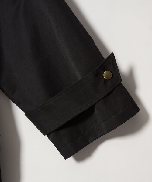 conte(コンテ)の「<conte>フーデッド ショートコート(ブルゾン・レディース・ブラック/ベージュ・FREE)」の13枚目の写真