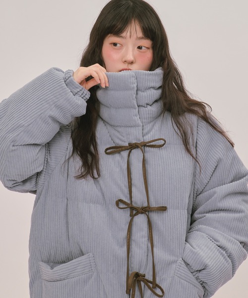 loin nuit(ロワンニュイ)の「ribbon padding blouson / リボンパディングブルゾン(ブルゾン・レディース・ブルー/ブラウン/ライトベージュ/アイボリー・FREE)」の7枚目の写真