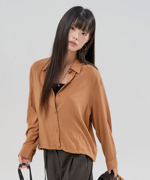 CHASECULT(チェイスカルト)の「レディース 裾変形シャツ-FERG5461B08(シャツ/ブラウス・レディース・ブラウン・FRE)」の4枚目の写真