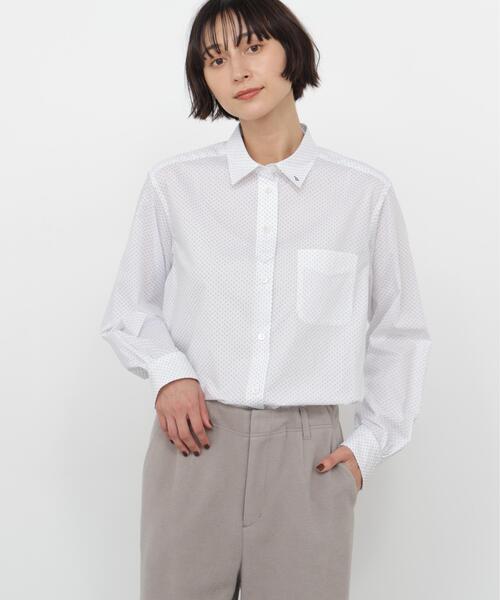human woman(ヒューマンウーマン)の「◆【ウォッシャブル / 4カラー展開 / Good Price】ポプリンシャツ(シャツ/ブラウス・レディース・ボルドー/ホワイト系その他3/チャコールグレー/その他・MEDIUM)」の2枚目の写真