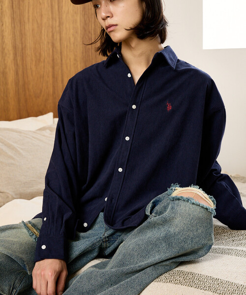 U.S. POLO ASSN.(ユーエスポロアッスン)の「U.S. POLO ASSN. × PUBLUX/ユーエスポロアッスン 別注 ワンポイント 刺繍 コーデュロイシャツ 限定展開(シャツ/ブラウス・メンズ・ベージュ/ネイビー/ブラウン/サックスブルー/チャコールグレー・SMALL/MEDIUM/LARGE)」の21枚目の写真