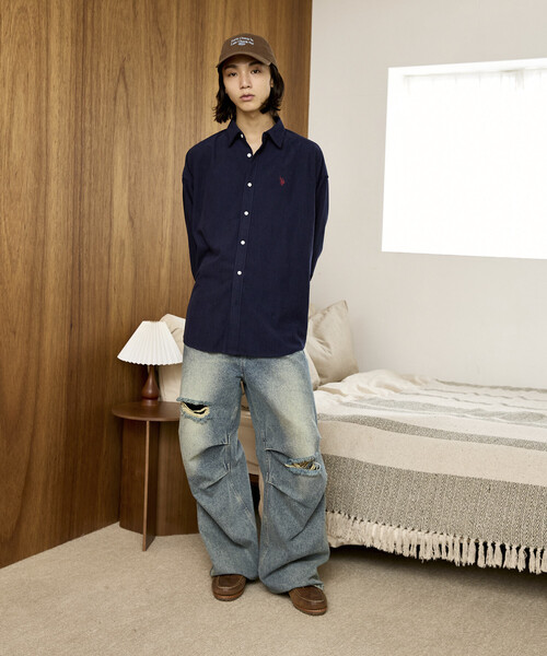 U.S. POLO ASSN.(ユーエスポロアッスン)の「U.S. POLO ASSN. × PUBLUX/ユーエスポロアッスン 別注 ワンポイント 刺繍 コーデュロイシャツ 限定展開(シャツ/ブラウス・メンズ・ベージュ/ネイビー/ブラウン/サックスブルー/チャコールグレー・SMALL/MEDIUM/LARGE)」の22枚目の写真