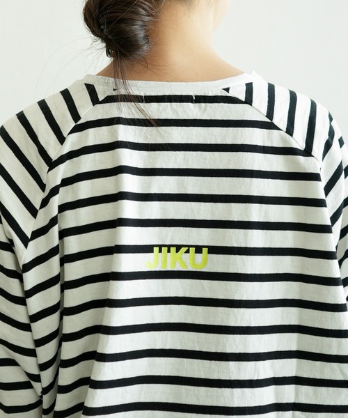 SOLAMONAT(ソラモナ)の「パフ天竺 裾紐ボーダー5分袖プルーオーバープリント(PUFF TEN)(Tシャツ/カットソー・レディース・ブラック×ホワイト/ホワイト×ブラック・FREE)」の12枚目の写真