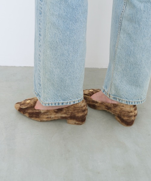 Launa lea（ラウナレア）の「【26秋冬】クラシカルフラップスクエアトゥパンプス(0642,0642A)（パンプス・レディース・ブラック/ブラウン/アイボリー/レッド・25.0cm/22.0cm/24.5cm/23.5cm/23.0cm/22.5cm/24.0cm）」の7枚目の写真