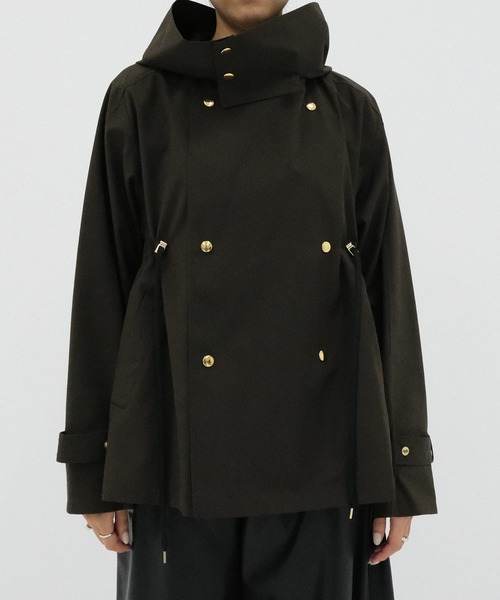 VACHEMENT(ヴァシュモン)の「【VACHEMENT/ヴァシュモン】別注 Recycle Shell Taffeta Short Trench Coat/ショートトレンチコート(トレンチコート・レディース・ベージュ/ブラック/ブラウン・FREE)」の3枚目の写真