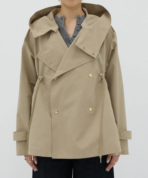 VACHEMENT(ヴァシュモン)の「【VACHEMENT/ヴァシュモン】別注 Recycle Shell Taffeta Short Trench Coat/ショートトレンチコート(トレンチコート・レディース・ベージュ/ブラック/ブラウン・FREE)」の4枚目の写真