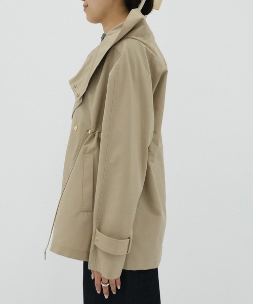 VACHEMENT(ヴァシュモン)の「【VACHEMENT/ヴァシュモン】別注 Recycle Shell Taffeta Short Trench Coat/ショートトレンチコート(トレンチコート・レディース・ベージュ/ブラック/ブラウン・FREE)」の5枚目の写真
