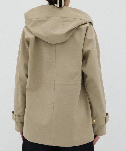 VACHEMENT(ヴァシュモン)の「【VACHEMENT/ヴァシュモン】別注 Recycle Shell Taffeta Short Trench Coat/ショートトレンチコート(トレンチコート・レディース・ベージュ/ブラック/ブラウン・FREE)」の6枚目の写真