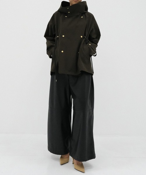 VACHEMENT(ヴァシュモン)の「【VACHEMENT/ヴァシュモン】別注 Recycle Shell Taffeta Short Trench Coat/ショートトレンチコート(トレンチコート・レディース・ベージュ/ブラック/ブラウン・FREE)」の11枚目の写真