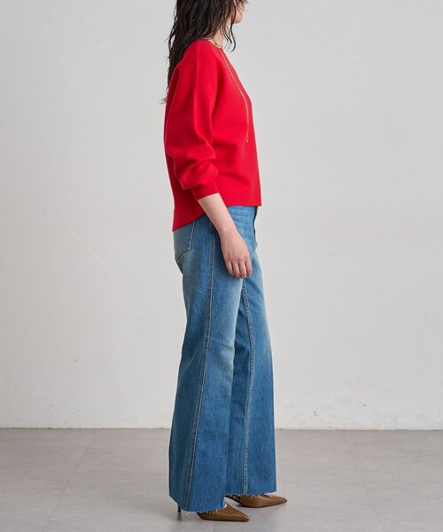 LOUNGEDRESS(ラウンジドレス)の「フレアデニムパンツ(デニムパンツ・レディース・ブルー・36/38)」の3枚目の写真
