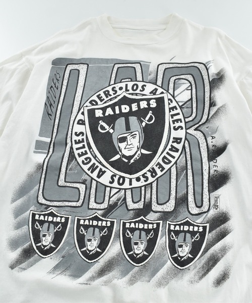 NBA/NFL/NHL/MLB(エヌビーエーエヌエフエルエヌエイチエルエムエルビー)の「【USED】90's "RAIDERS" フットボール Tシャツ(Tシャツ/カットソー・メンズ・ホワイト・X-LARGE)」の2枚目の写真
