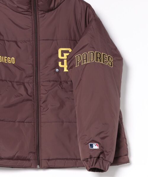 PEANUTS(ピーナッツ)の「【PEANUTS/ピーナッツ】【ユニセックスデザイン リンクコーデ・カップルコーデにも◎】MLB×PEANUTS パファージャケット ブルゾン 中綿ジャケット オーバーサイズ スタンドネック 保温 ドジャース ヤンキース パドレス(ブルゾン・メンズ・ブラウン系その他3/ブラック系その他2/ブラック系その他・LARGE/MEDIUM/X-LARGE)」の7枚目の写真