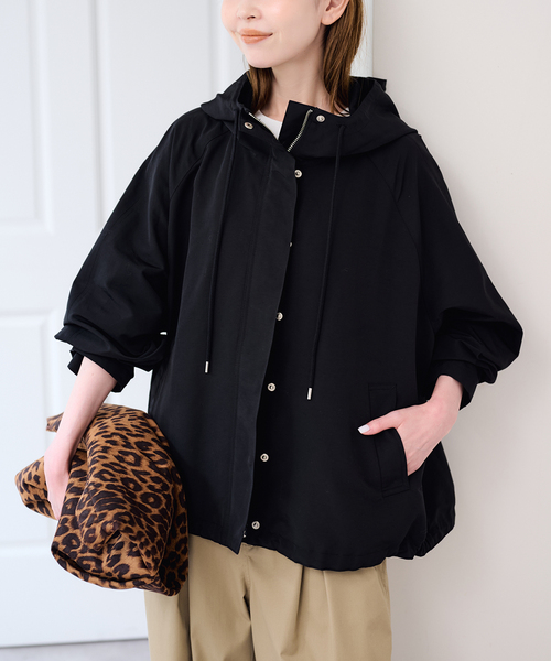 U by SPICK&SPAN(ユーバイスピックアンドスパン)の「《追加2》C/N グログラン撥水フレアブルゾン(マウンテンパーカー・レディース・ブラウン/ベージュ/ブラック・38/36)」の22枚目の写真