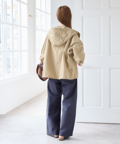 U by SPICK&SPAN(ユーバイスピックアンドスパン)の「《追加2》C/N グログラン撥水フレアブルゾン(マウンテンパーカー・レディース・ブラウン/ベージュ/ブラック・38/36)」の17枚目の写真