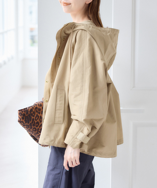 U by SPICK&SPAN(ユーバイスピックアンドスパン)の「《追加2》C/N グログラン撥水フレアブルゾン(マウンテンパーカー・レディース・ブラウン/ベージュ/ブラック・38/36)」の13枚目の写真
