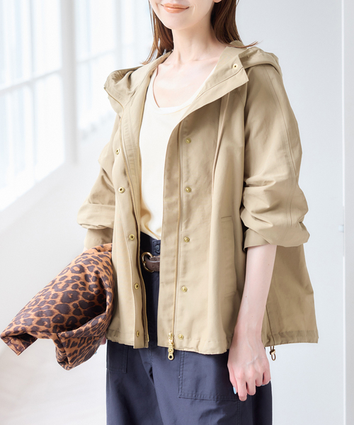 U by SPICK&SPAN(ユーバイスピックアンドスパン)の「《追加2》C/N グログラン撥水フレアブルゾン(マウンテンパーカー・レディース・ブラウン/ベージュ/ブラック・38/36)」の14枚目の写真