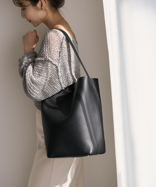 Noble(ノーブル)の「《追加4》INNUE/イヌエ レザートートBAG(ショルダーバッグ・レディース・チャコールグレー/ブラック・FREE)」の8枚目の写真