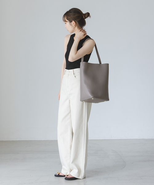 Noble(ノーブル)の「《追加4》INNUE/イヌエ レザートートBAG(ショルダーバッグ・レディース・チャコールグレー/ブラック・FREE)」の16枚目の写真