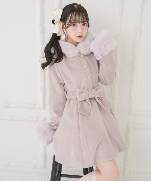 ROJITA（ロジータ）の「【サイズ展開あり】ベルトリボンコート（その他アウター・レディース・ホワイト/ピンク/ブルー/ブラック・MEDIUM/SMALL）」の4枚目の写真