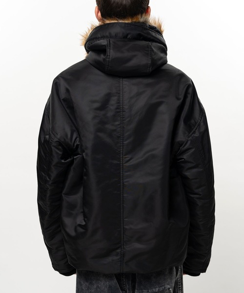 Maison MIHARA YASUHIRO(メゾンミハラヤスヒロ)の「【MIHARAYASUHIRO】BOTTOM FOLDED HOODED BL(ブルゾン・メンズ・ブラック/ブラウン・44/46/48)」の6枚目の写真