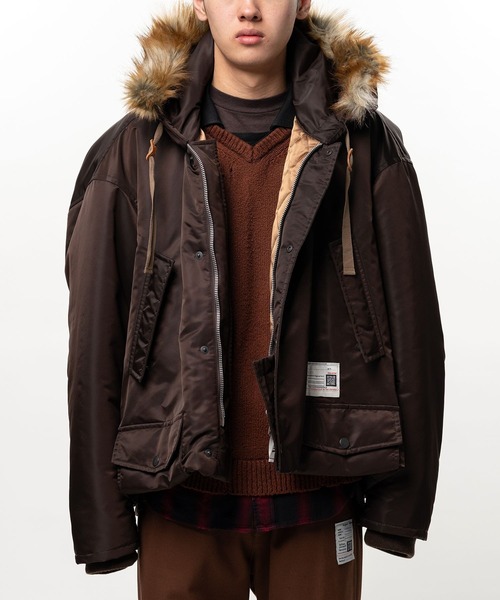 Maison MIHARA YASUHIRO(メゾンミハラヤスヒロ)の「【MIHARAYASUHIRO】BOTTOM FOLDED HOODED BL(ブルゾン・メンズ・ブラック/ブラウン・44/46/48)」の11枚目の写真