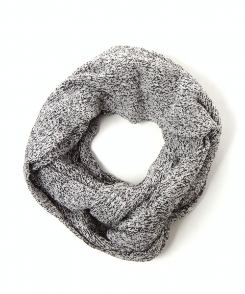 GLOBAL WORK（グローバルワーク）の「フェザーヤーンニットスヌード/727858（ストール/ショール・メンズ・グレー/ブラック/ワインレッド/ネイビー・FREE）」の3枚目の写真