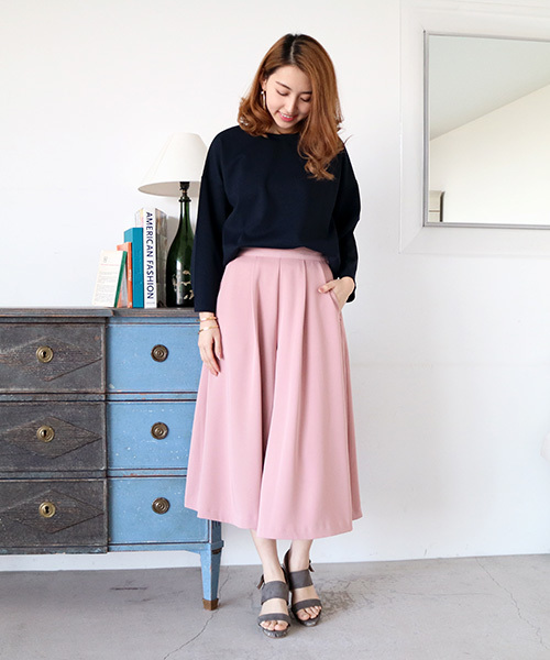 N.（N. Natural Beauty Basic）（エヌエヌナチュラルビューティーベーシック）の「ハイウエストタックガウチョパンツ（その他パンツ・レディース・ホワイト/ピンク/ベージュ/ネイビー・MEDIUM）」の19枚目の写真