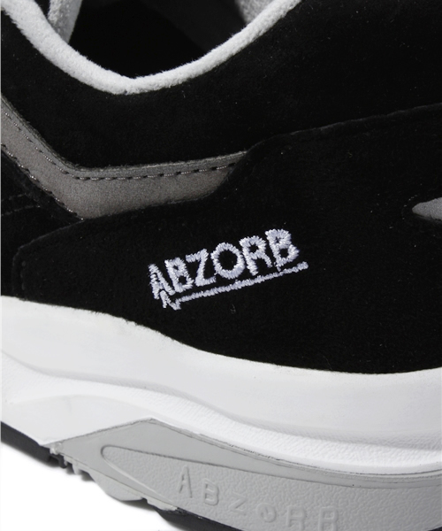 NEW BALANCE（ニューバランス）の「2013 新作 new balance CM1600 ニューバランス（スニーカー・メンズ・ブラック/レッド・26cm/26.5cm/27cm/27.5cm/28cm）」の9枚目の写真