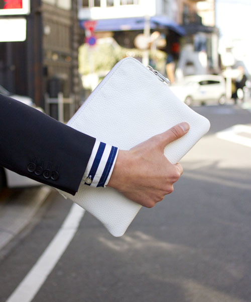 UNITED ARROWS(ユナイテッドアローズ)の「MASSIMO SQ PORCH†(13ss pp)(クラッチバッグ・メンズ・ホワイト/ブラック/ダークブラウン/ベージュ/ターコイズブルー/ネイビー・FREE)」の18枚目の写真