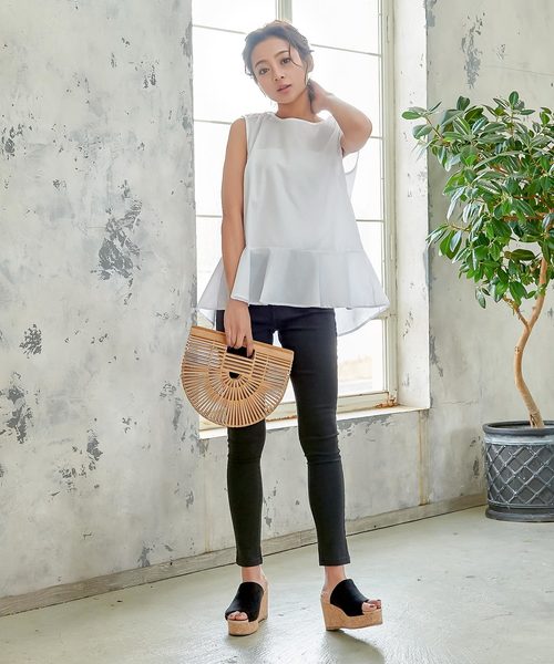 KOBE LETTUCE(コウベレタス)の「厚底コルク風ウェッジソールサボサンダル(サンダル・レディース・ホワイト/ブラック/ゴールド/ベージュ系その他/ゴールド系その他/ブラウン・LL/S/M/L)」の12枚目の写真