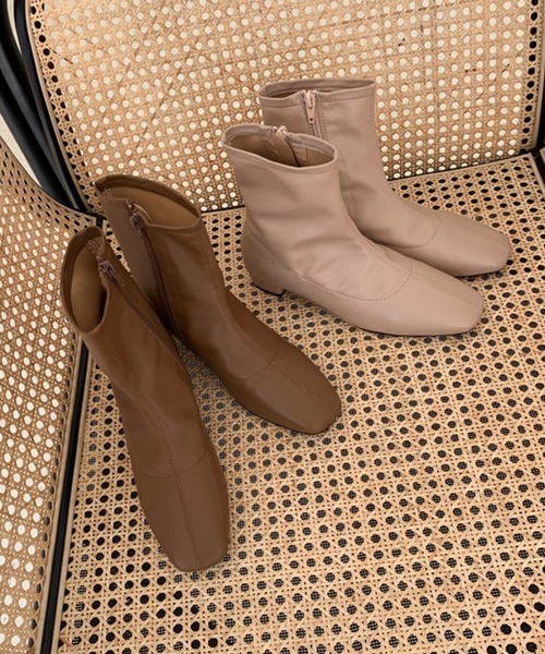 chuclla（チュクラ）の「【chuclla】【新色追加】スクエアトゥ ストレッチ アンクルブーツ chw876（ブーツ・レディース・ブラック/アイボリー/タン/ベージュ/ブラウン・38/39/35/36/37）」の17枚目の写真