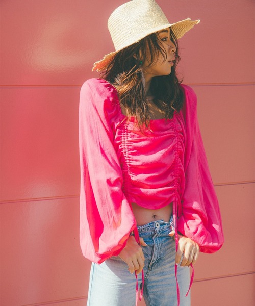 BAYFLOW（ベイフロー）の「【野沢和香×BAYFLOW】コラボギャザーブラウス（シャツ/ブラウス・レディース・ピンク/ナチュラル/ホワイト/ブラック/ライトグリーン・MEDIUM/SMALL）」の5枚目の写真