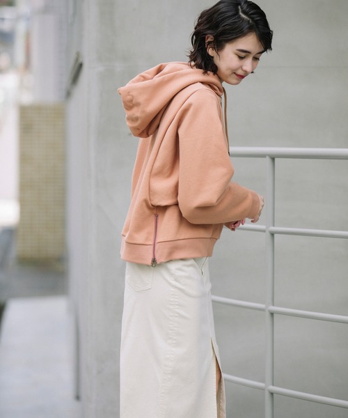 Munich（ミューニック）の「コットンフレンチテリー　プルオーバーフーディー（パーカー・レディース・ブラック/グレー/ピンク/アイボリー・FREE）」の7枚目の写真