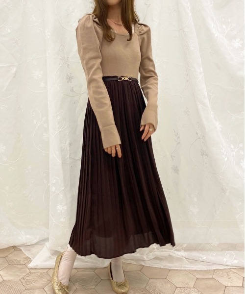 apres jour（アプレジュール）の「ニットプリーツドッキングワンピース【ZOZOTOWN限定アイテム】（ワンピース・レディース・ダークブラウン/ピンクベージュ/ライトベージュ・フリー）」の3枚目の写真