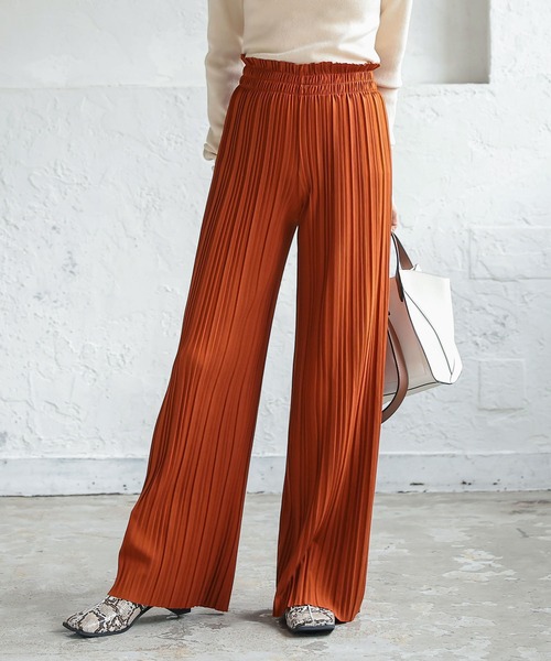 KOBE LETTUCE（コウベレタス）の「プリーツワイドパンツ（その他パンツ・レディース・ブルー/オリーブ/モカ/ホワイト系その他/ブラック/グレイッシュベージュ/オレンジ系その他/イエロー・FREE）」の8枚目の写真