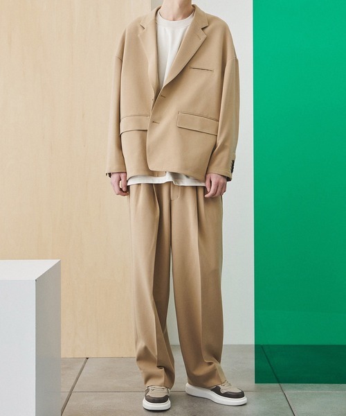 UNITED TOKYO（ユナイテッドトウキョウ）の「ジャンヌダルクジャンパー