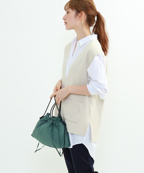 INDIVI（インディヴィ）の「「S」プレミアブロードシャツ（シャツ/ブラウス・レディース・ホワイト系/サックスブルー/ネイビー・03/05）」の11枚目の写真