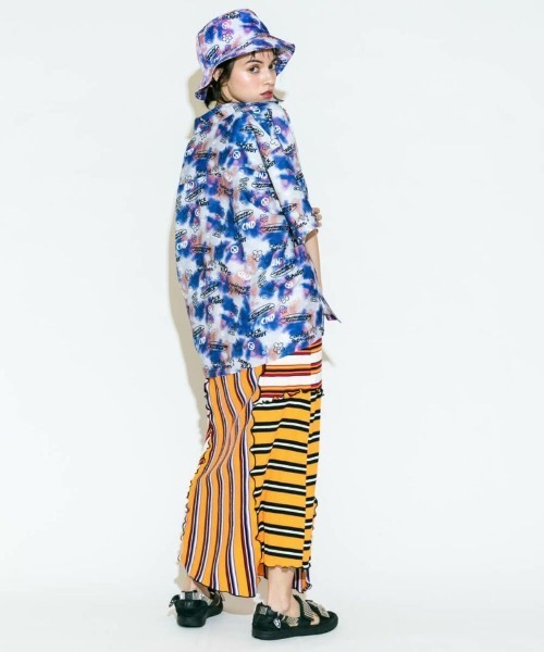 Candy Stripper（キャンディストリッパー）の「SPLENDID CANDY TIE DYE シャツ（シャツ/ブラウス・レディース・グレー/オレンジ/ブルー・2）」の5枚目の写真