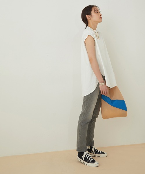 ADAM ET ROPE'（アダムエロペ）の「【WEB限定】フレアフレンチスリーブTEE（Tシャツ/カットソー・レディース・ブラック/ホワイト/グリーン系その他2/クリーム・FREE）」の14枚目の写真