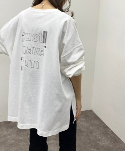 apres jour mignon（アプレジュールミニョン）の「アソートスリットロンＴ３【ZOZOTOWN限定アイテム】（Tシャツ/カットソー・レディース・ダークブルー/ブラック系その他2/オフホワイト/ブラック系その他/ホワイト系その他3/ホワイト系その他2/ホワイト系その他/アイボリー/ブルー系その他/ブラック/パープル・フリー/X-LARGE）」の5枚目の写真