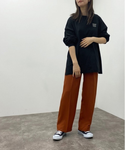 apres jour mignon（アプレジュールミニョン）の「アソートスリットロンＴ３【ZOZOTOWN限定アイテム】（Tシャツ/カットソー・レディース・ダークブルー/ブラック系その他2/オフホワイト/ブラック系その他/ホワイト系その他3/ホワイト系その他2/ホワイト系その他/アイボリー/ブルー系その他/ブラック/パープル・フリー/X-LARGE）」の17枚目の写真