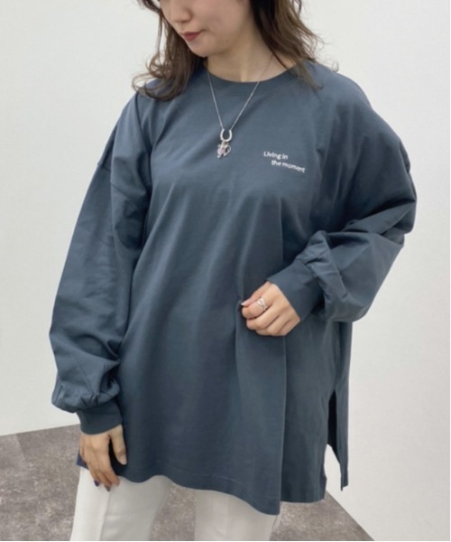 apres jour mignon（アプレジュールミニョン）の「アソートスリットロンＴ３【ZOZOTOWN限定アイテム】（Tシャツ/カットソー・レディース・ダークブルー/ブラック系その他2/オフホワイト/ブラック系その他/ホワイト系その他3/ホワイト系その他2/ホワイト系その他/アイボリー/ブルー系その他/ブラック/パープル・フリー/X-LARGE）」の20枚目の写真