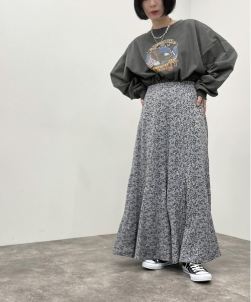 apres jour mignon（アプレジュールミニョン）の「アソートスリットロンＴ３【ZOZOTOWN限定アイテム】（Tシャツ/カットソー・レディース・ダークブルー/ブラック系その他2/オフホワイト/ブラック系その他/ホワイト系その他3/ホワイト系その他2/ホワイト系その他/アイボリー/ブルー系その他/ブラック/パープル・フリー/X-LARGE）」の18枚目の写真